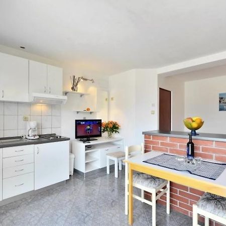 Studio Apartments 4 Two Bol Exterior foto